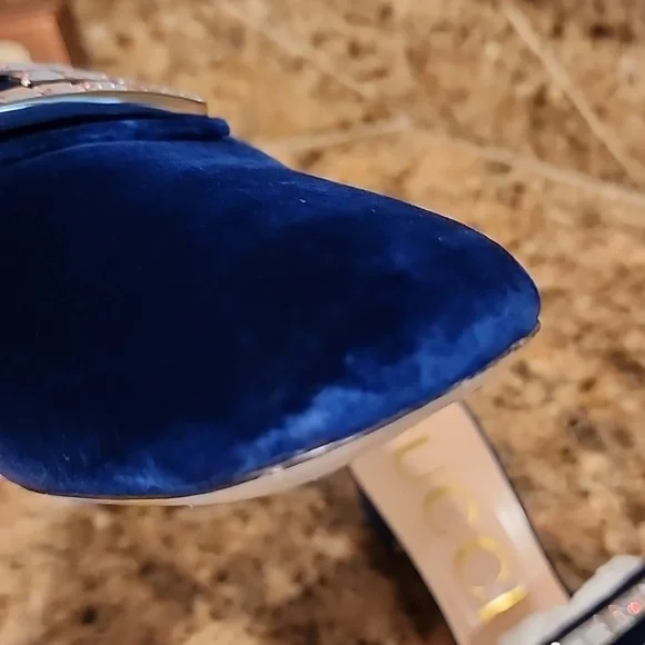 Gucci Madelyn Crystal Logo Cobalt Mules - SZ 40 - Picture 17 of 17